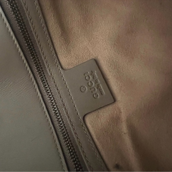 Gucci Marmont Matelasse Bag in Taupe - Picture 4 of 6